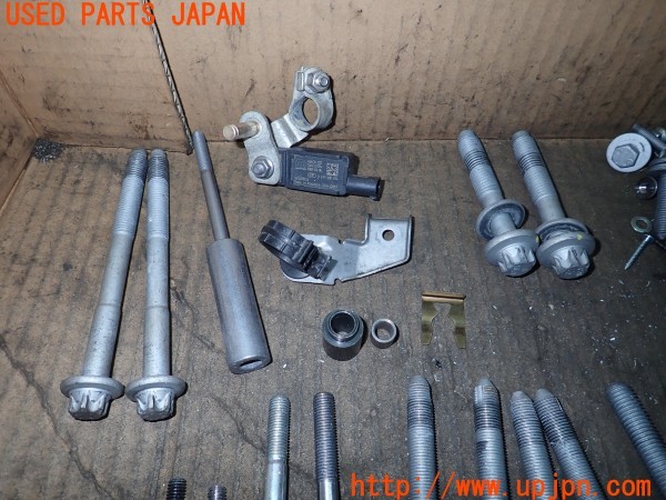 3UPJ=9234790720]ジープ レネゲード(BV13PM)ネジ・ナット・ステー類 セット ジャンク_2