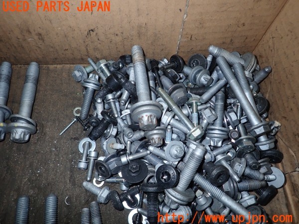 3UPJ=9234790720]ジープ レネゲード(BV13PM)ネジ・ナット・ステー類 セット ジャンク_4