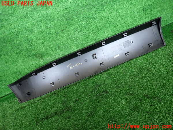 2UPJ-9234791232]ジープ・レネゲード(BV13PM)右前ドアパネル 中古_2