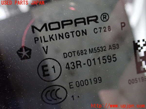 2UPJ-9234791290]ジープ・レネゲード(BV13PM)右後ドア 中古 SAINT-GOBAIN SEKURIT M5532 43R-011595_4