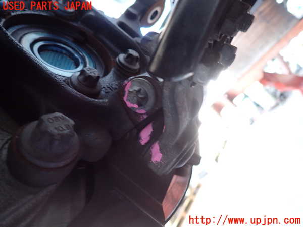 2UPJ-9234794290]ジープ・レネゲード(BV13PM)右フロントナックルハブ 中古_2