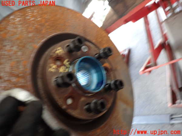 2UPJ-9234794295]ジープ・レネゲード(BV13PM)左フロントナックルハブ 中古_3
