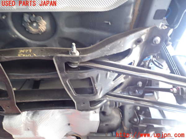 2UPJ-9234795295]ジープ・レネゲード(BV13PM)リアメンバー 中古_2