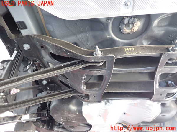 2UPJ-9234795295]ジープ・レネゲード(BV13PM)リアメンバー 中古_3