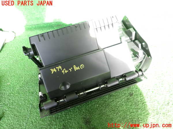 2UPJ-9234797516]ジープ・レネゲード(BV13PM)グローブボックス1 中古_6