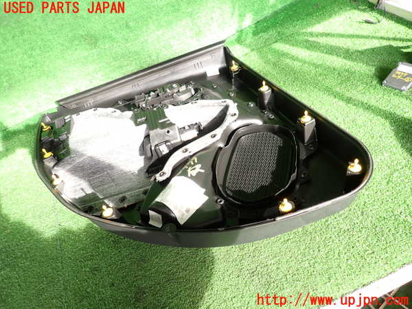 2UPJ-9234791294]ジープ・レネゲード(BV13PM)右後ドア内張り 中古_3
