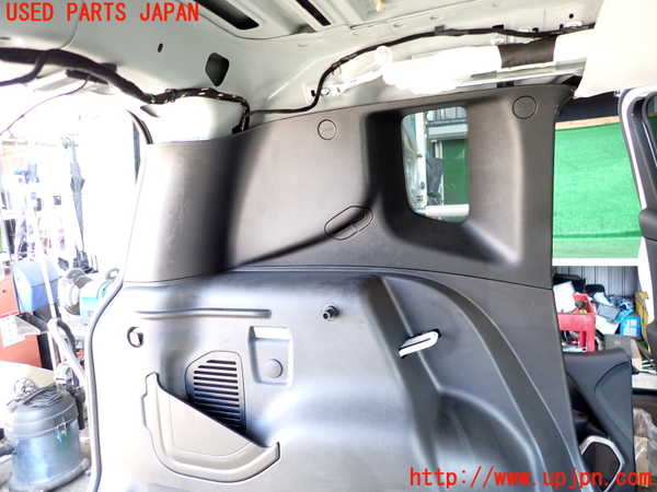 2UPJ-9234797680]ジープ・レネゲード(BV13PM)左リアピラートリム 中古_2