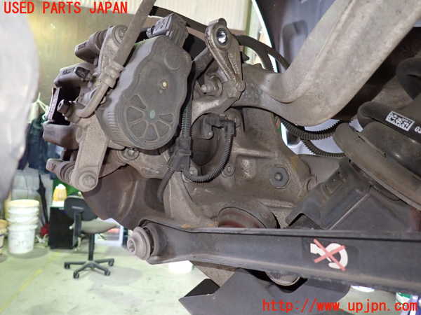 1UPJ-9234804305]プジョー・508SW(R85G06)左リアナックルハブ 中古_2