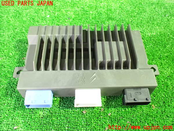 1UPJ-9234806525]プジョー・508SW(R85G06)アンプ 中古_2