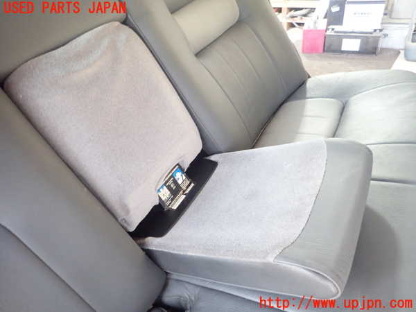 1UPJ-9234817385]ボルボ・940(9B230)リアシート 中古_2