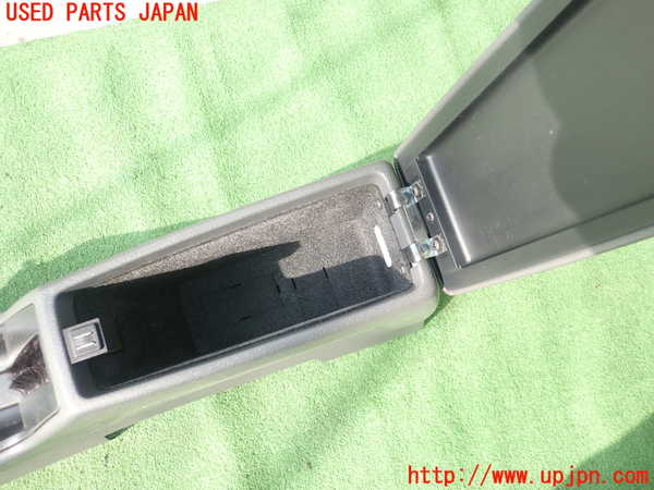 1UPJ-9234817540]ボルボ・940(9B230)センターコンソール 中古_3