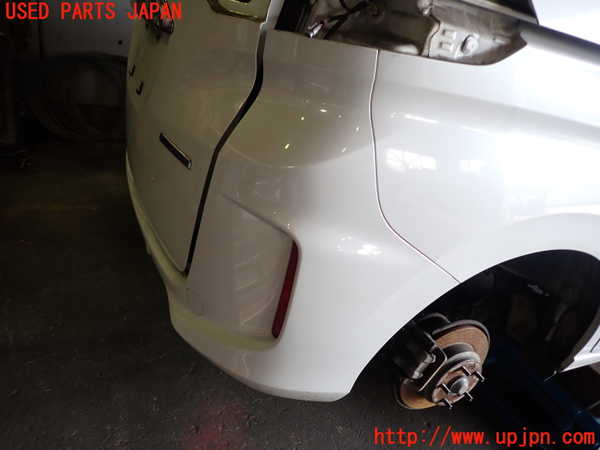 1UPJ-9234821610]フリード(FREED) ハイブリッド(GB7)リアバンパー 中古_2