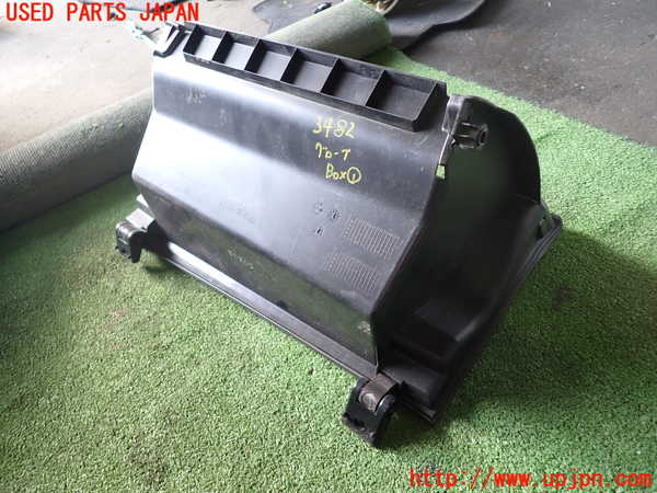 1UPJ-9234827516]フリード(FREED) ハイブリッド(GB7)グローブボックス1 中古_4