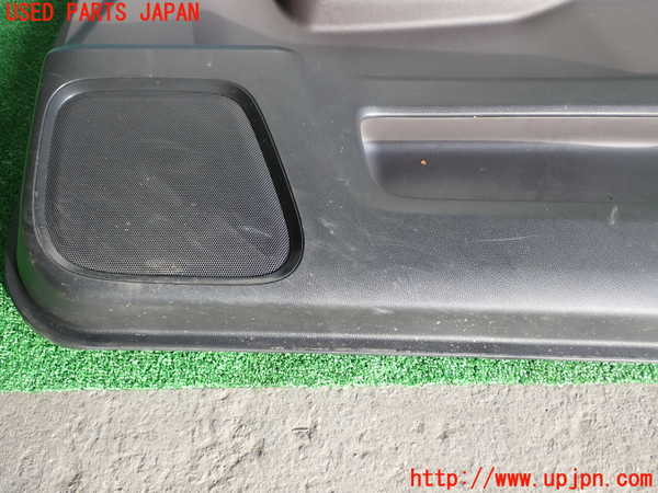 1UPJ-9234821234]フリード(FREED) ハイブリッド(GB7)右前ドア内張り 中古_2