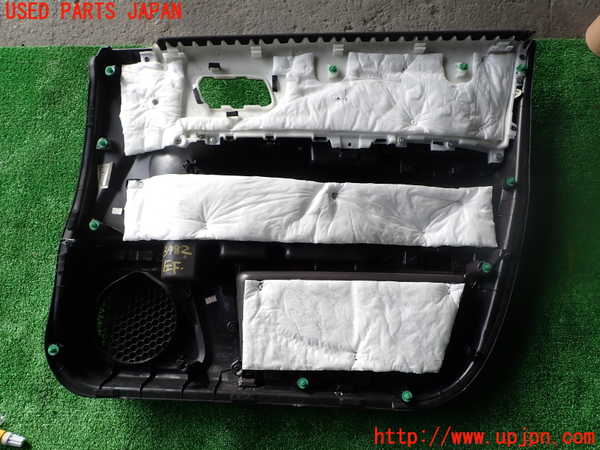 1UPJ-9234821264]フリード(FREED) ハイブリッド(GB7)左前ドア内張り 中古_3