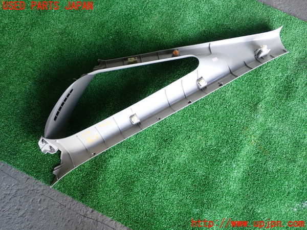 1UPJ-9234827655]フリード(FREED) ハイブリッド(GB7)右フロントピラートリム 中古_3