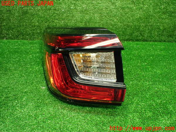1UPJ-9234831536]インプレッサ(GU7)左テールランプ 中古_2