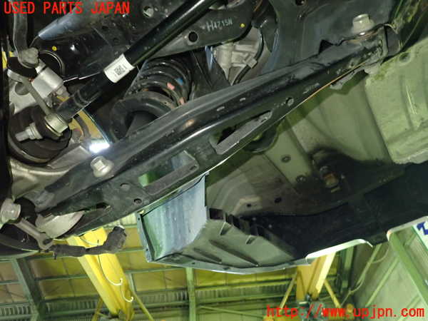 1UPJ-9234835205]インプレッサ(GU7)右リアロアアーム2 中古_2