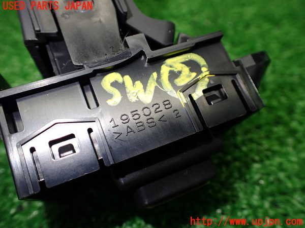 1UPJ-9234836307]インプレッサ(GU7)スイッチ2 中古_4
