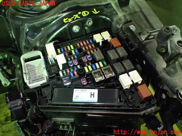 1UPJ-9234836741]インプレッサ(GU7)ヒューズボックス1 中古_2