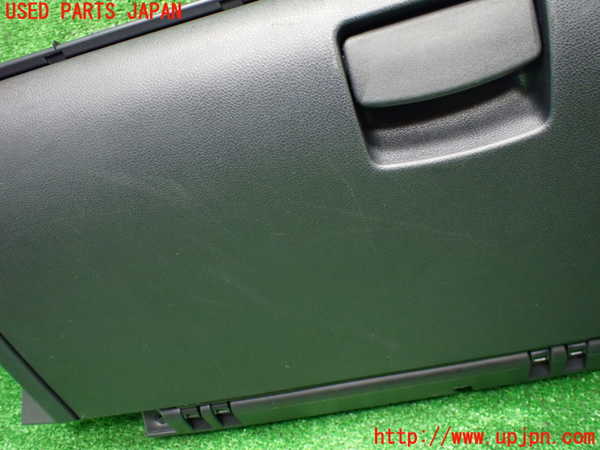 1UPJ-9234837516]インプレッサ(GU7)グローブボックス1 中古_2