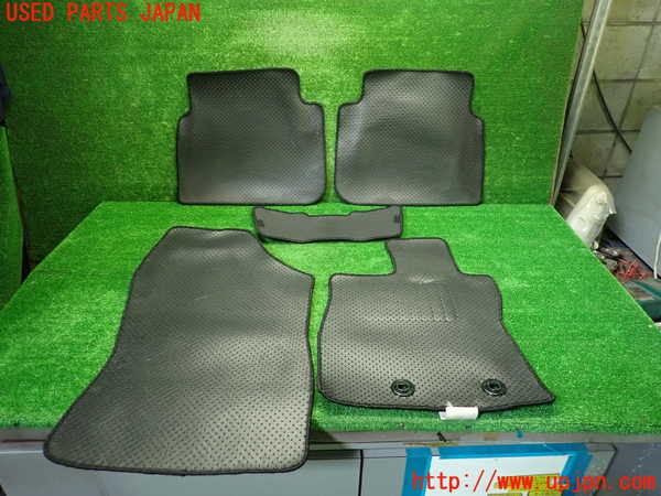 1UPJ-9234837800]インプレッサ(GU7)フロアマット 中古_2