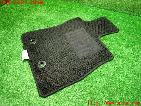 1UPJ-9234837800]インプレッサ(GU7)フロアマット 中古_3