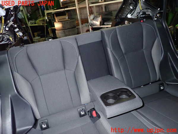 1UPJ-9234837385]インプレッサ(GU7)リアシート 中古_2