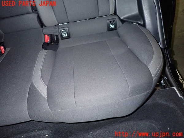 1UPJ-9234837385]インプレッサ(GU7)リアシート 中古_4