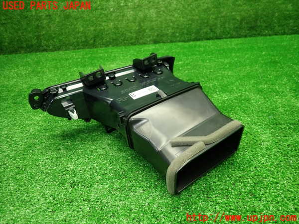 1UPJ-9234837526]インプレッサ(GU7)エアコン吹き出し口1 中古_3