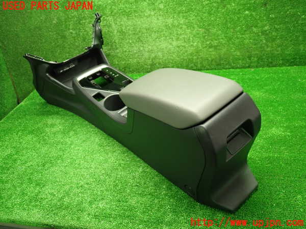1UPJ-9234837540]インプレッサ(GU7)センターコンソール 中古_2