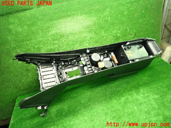 1UPJ-9234837540]インプレッサ(GU7)センターコンソール 中古_5