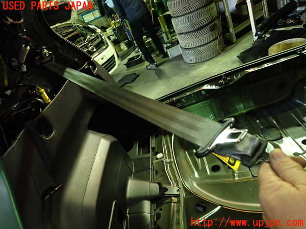 1UPJ-9234837135]インプレッサ(GU7)真中2列目シートベルト 中古_2