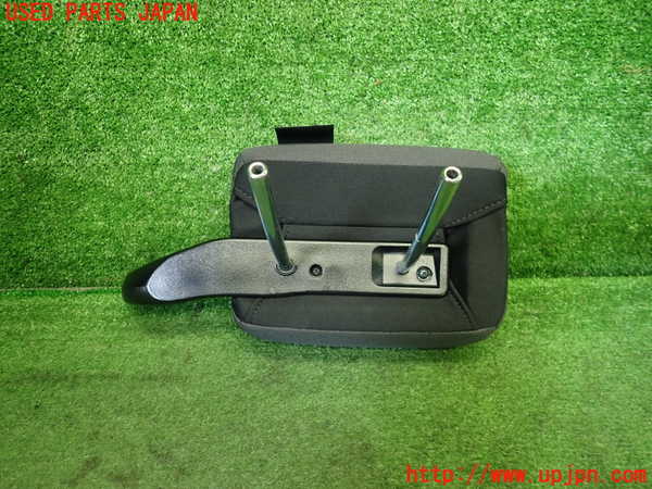 1UPJ-9234837130]インプレッサ(GU7)真中2列目ヘッドレスト 中古_4