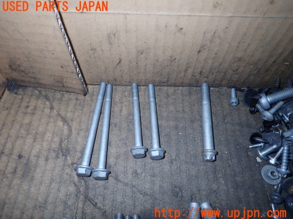 3UPJ=9234840720]BMW X3(WX35 F25)ネジ・ナット・ステー類 セット ジャンク_2