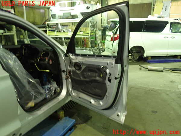 1UPJ-9234841230]BMW X3 F25(WX35)右前ドア 中古_5