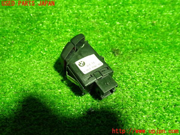 1UPJ-9234846290]BMW X3 F25(WX35)ハザードスイッチ 中古_2