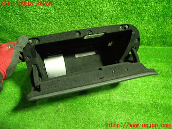 1UPJ-9234847516]BMW X3 F25(WX35)グローブボックス1 中古_2