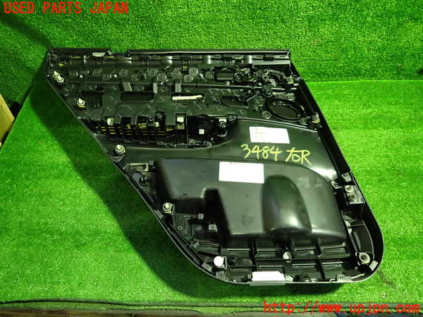 1UPJ-9234841294]BMW X3 F25(WX35)右後ドア内張り 中古_4