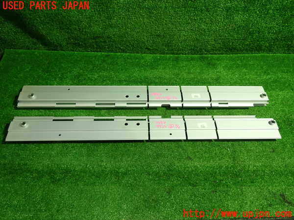 1UPJ-9234847772]BMW X3 F25(WX35)ラゲッジトレイ2 中古_4