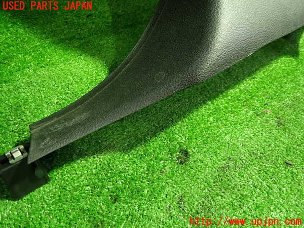 1UPJ-9234847665]BMW X3 F25(WX35)右センターピラートリム 中古_2