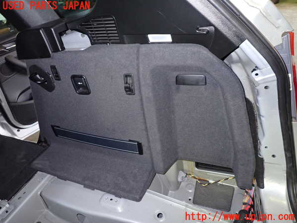 1UPJ-9234847675]BMW X3 F25(WX35)右リアピラートリム 中古_3
