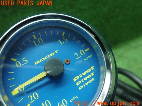 3UPJ=9234850556]ランドクルーザー100 VXリミテッド Gセレクション(HDJ101K)前期 PIVOT ピボット ブースト計 60φ 機械式 中古_3