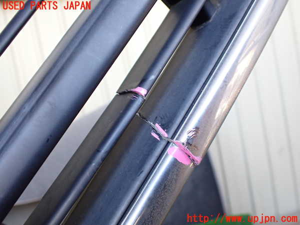 1UPJ-9234851050]ランクル100系(HDJ101K)ラジエターグリル ジャンク_2