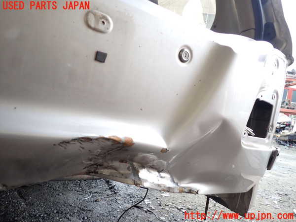1UPJ-9234851500]ランクル100系(HDJ101K)トランク ジャンク_3