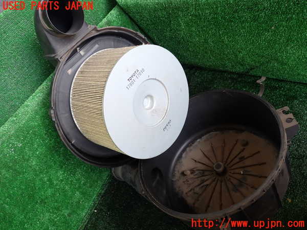 1UPJ-9234852560]ランクル100系(HDJ101K)エアクリーナーボックス 中古_5