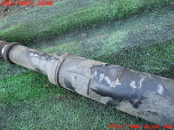 1UPJ-9234853410]ランクル100系(HDJ101K)リアプロペラシャフト 中古_2