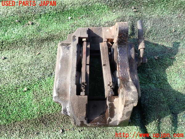 1UPJ-9234854080]ランクル100系(HDJ101K)右フロントキャリパー 中古_2