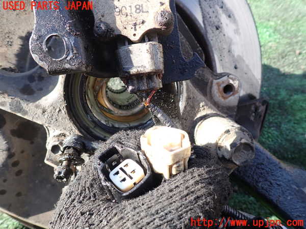 1UPJ-9234854295]ランクル100系(HDJ101K)左フロントナックルハブ 中古_3