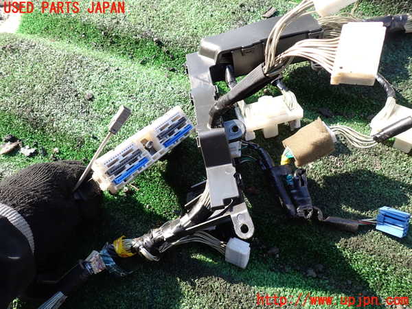 1UPJ-9234856806]ランクル100系(HDJ101K)ハーネス1 中古_3